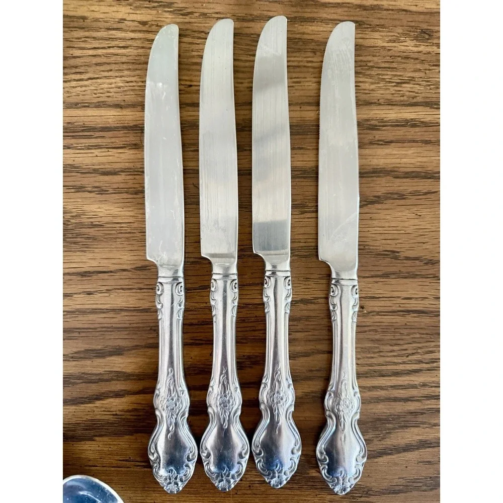 Reed & Barton HIGHGROVE Silverware‎ 18/10 Stainless Flatware Set 20 DISCONTINUED
